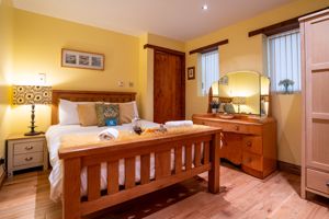 Bedroom- click for photo gallery